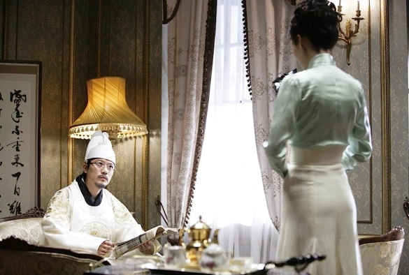 Кадр из дорамы Русский кофе