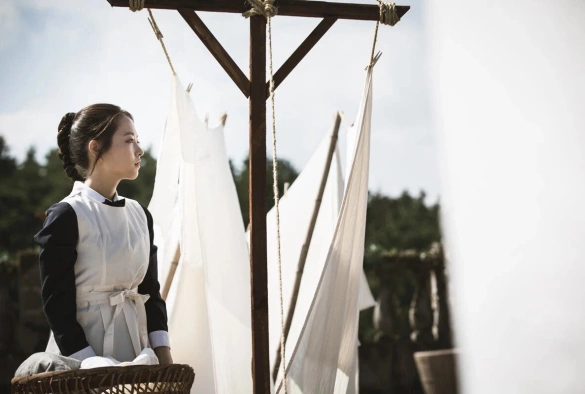 Кадр из дорамы Школа Кёнсон: Пропавшие без вести