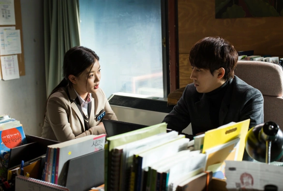 Кадр из дорамы Круг искупления