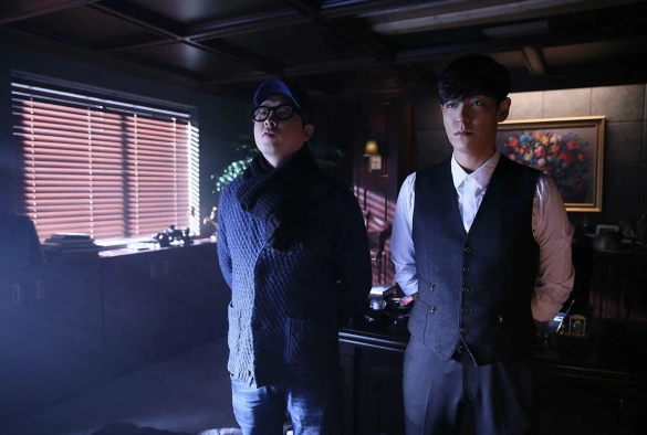 Кадр из дорамы Война цветов 2: Рука Бога