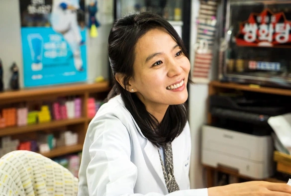 Кадр из дорамы Взрослая жизнь