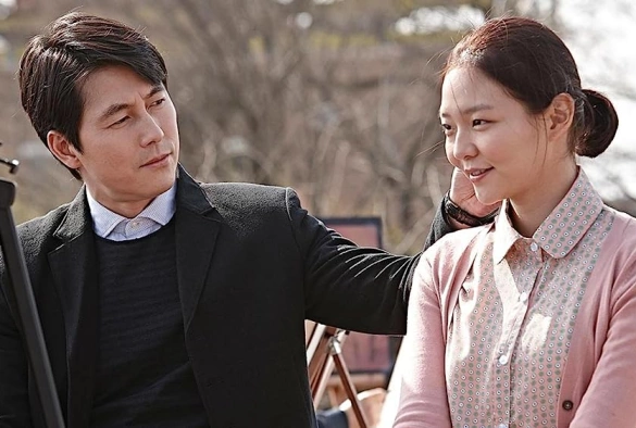 Кадр из дорамы Мадам Пэндок