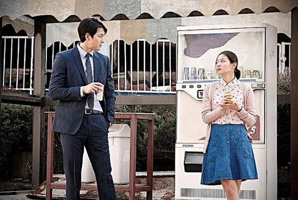 Кадр из дорамы Мадам Пэндок