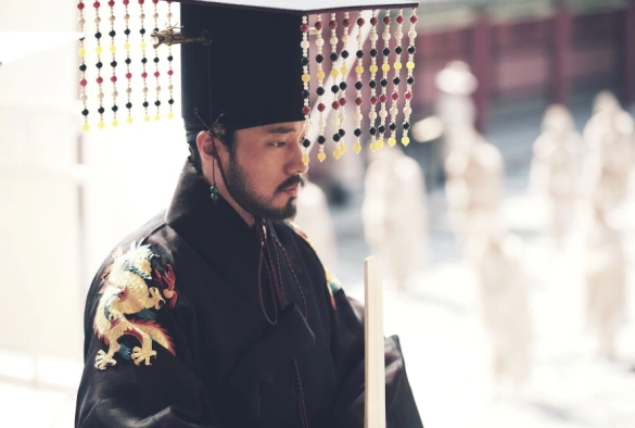 Кадр из дорамы Садо