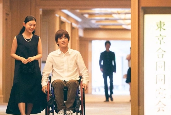 Кадр из дорамы Идеальный мир