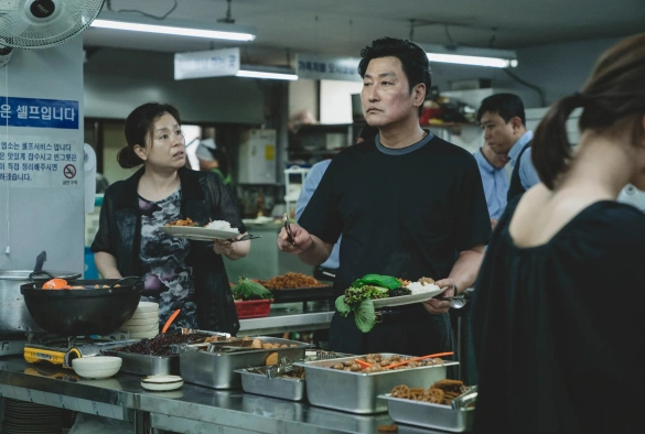 Кадр из дорамы Паразиты