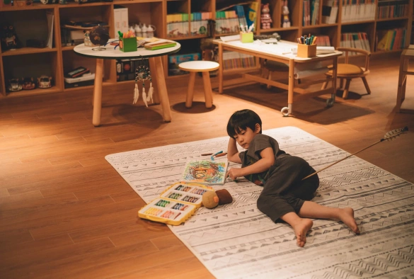 Кадр из дорамы Паразиты