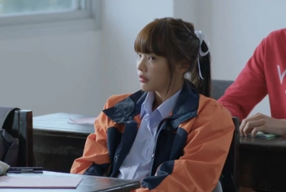 Кадр из дорамы Дью