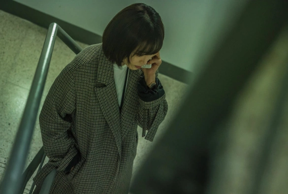 Кадр из дорамы Наблюдающий