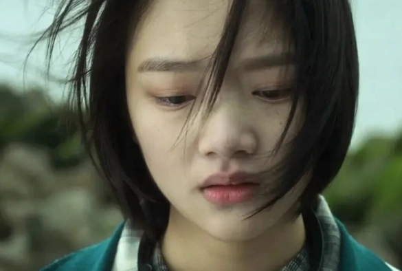 Кадр из дорамы Река скорби