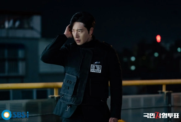 Кадр из дорамы Национальное голосование за смертную казнь