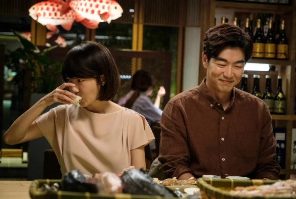 Кадр из дорамы Стоит ли нам сделать это дважды