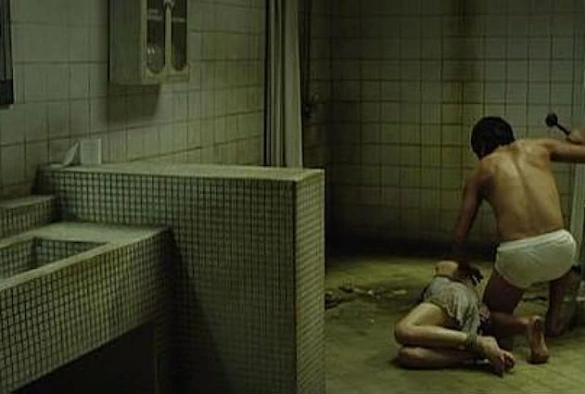 Кадр из дорамы Преследователь