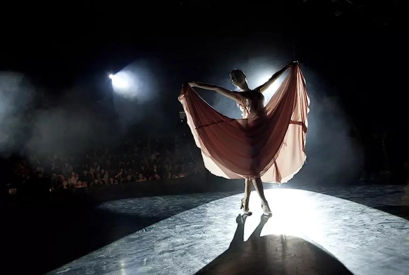 Кадр из дорамы Впервые