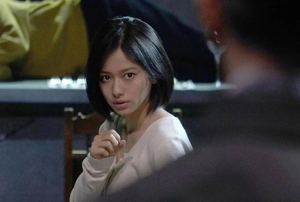 Кадр из дорамы Токийский гуль 2