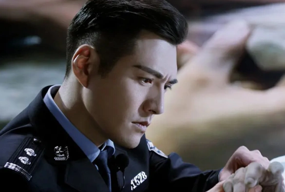 Кадр из дорамы Шёпот мёртвого тела