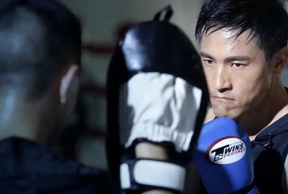 Кадр из дорамы Шёпот мёртвого тела