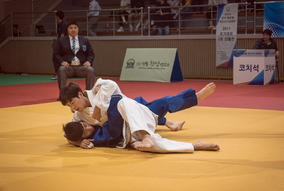 Кадр из дорамы Снова весна