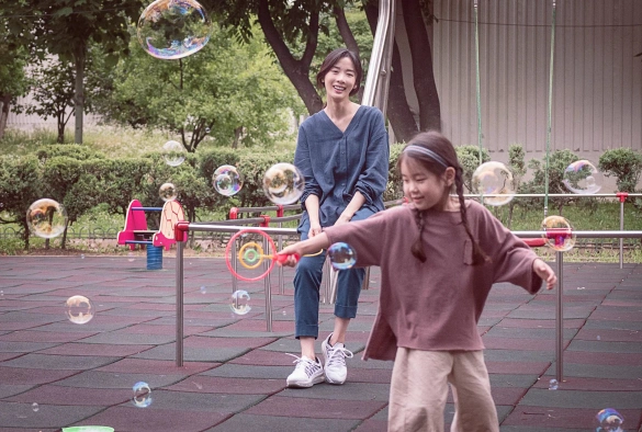 Кадр из дорамы Снова весна