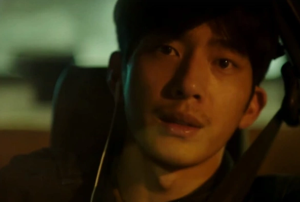 Кадр из дорамы Игра теней