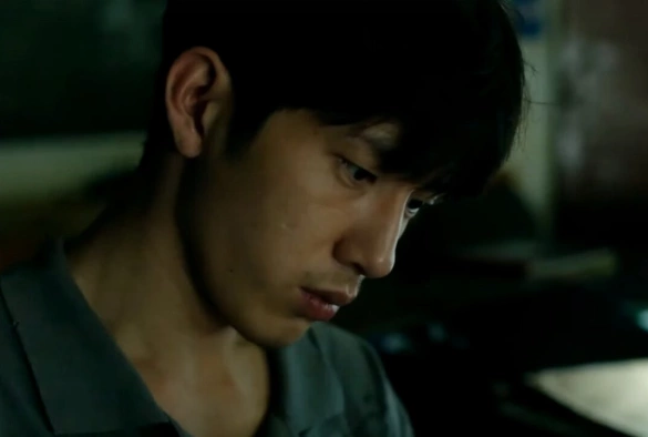 Кадр из дорамы Игра теней