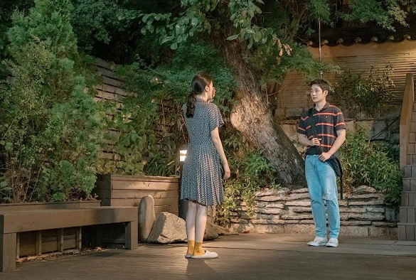 Кадр из дорамы Музыкальный альбом