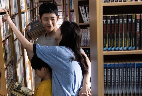 Кадр из дорамы Музыкальный альбом