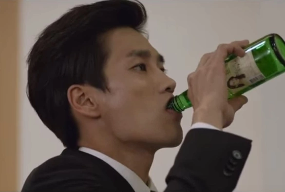 Кадр из дорамы Хия