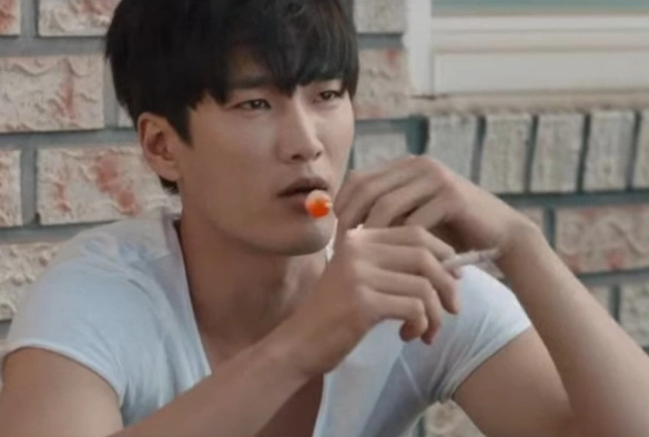 Кадр из дорамы Хия