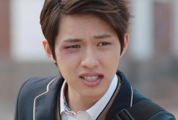 Кадр из дорамы Хия