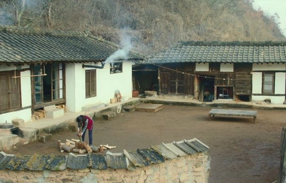 Кадр из дорамы Маленький лес