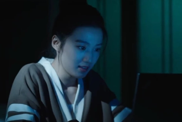 Кадр из дорамы Шипперить её