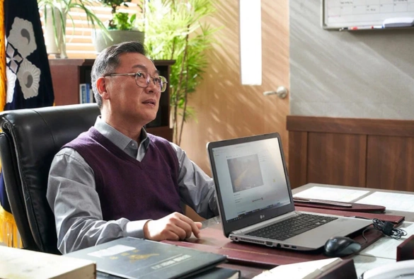 Кадр из дорамы Экстремальная работа