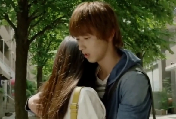 Кадр из дорамы Друг моего брата