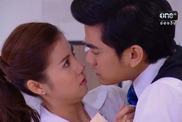 Кадр из дорамы Ловушка любви