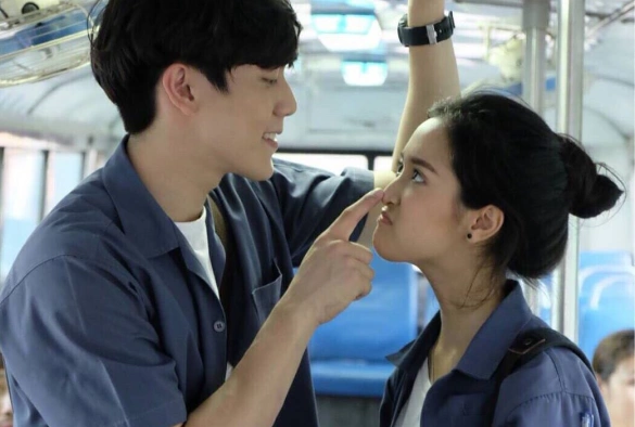 Кадр из дорамы Невеста-механик