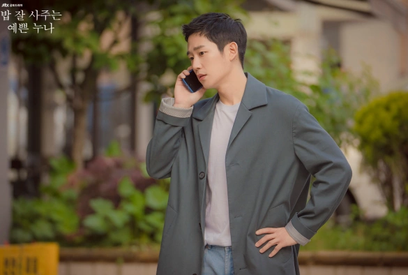 Кадр из дорамы Красивая нуна, что покупает мне еду