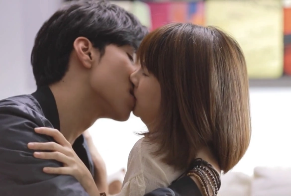 Кадр из дорамы Парень напрокат