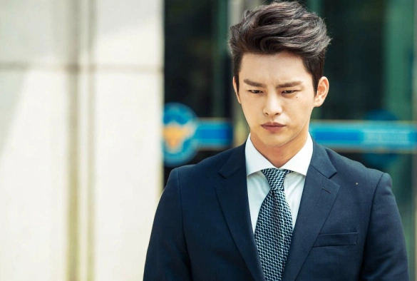 Кадр из дорамы Привет, монстр