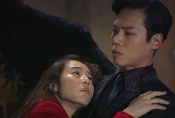 Кадр из дорамы Дневник дьявола