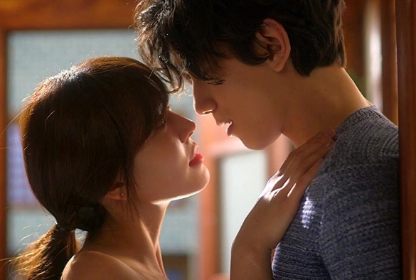 Кадр из дорамы Хочу романтики 1 сезон