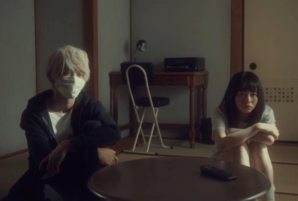 Кадр из дорамы Цвета счастья в одной комнате