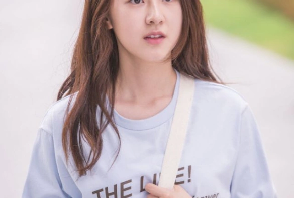 Кадр из дорамы Эпоха юности