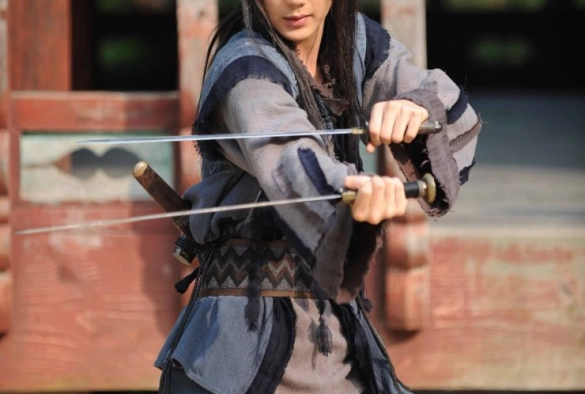 Кадр из дорамы Воин Пэк Тон Су