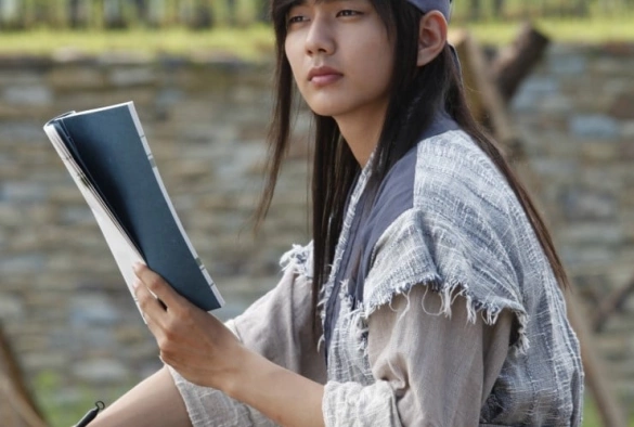 Кадр из дорамы Воин Пэк Тон Су