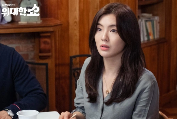 Кадр из дорамы Великое шоу