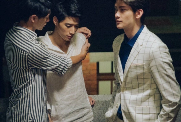 Кадр из дорамы Тёмно-синий лунный свет