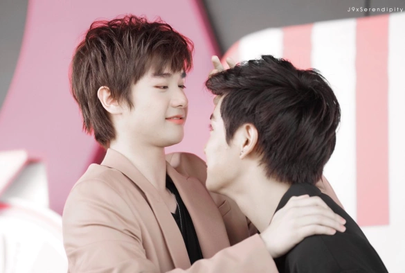 Кадр из дорамы Две луны 2 сезон