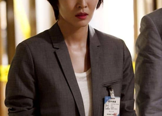 Кадр из дорамы Две недели