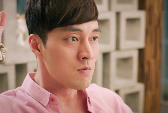 Кадр из дорамы Повелитель солнца